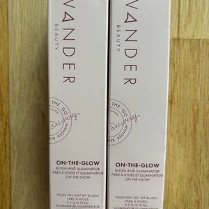 Wander Beauty On-The-Glow Blush and Illuminator - Sienna Sunset and Strawberry